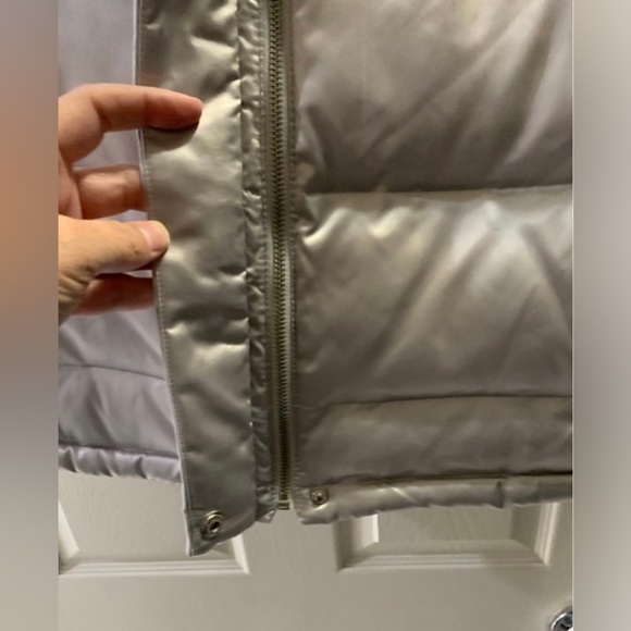 Talbots Silver Gray Puffer Vest Size XL - Picture 4 of 6